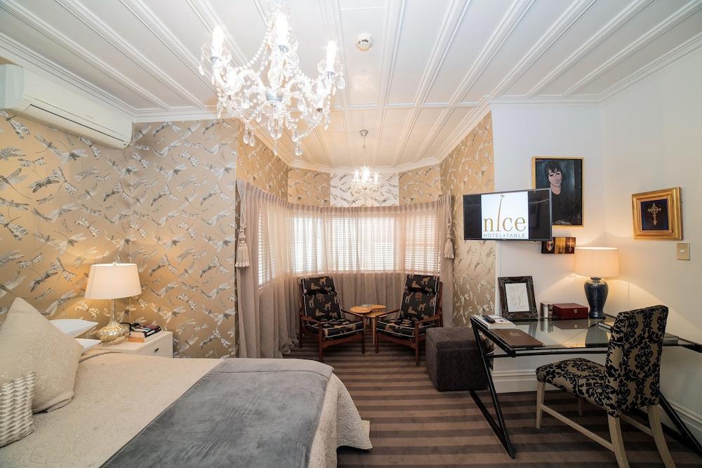 Nice Hotel Ню Плимут Екстериор снимка