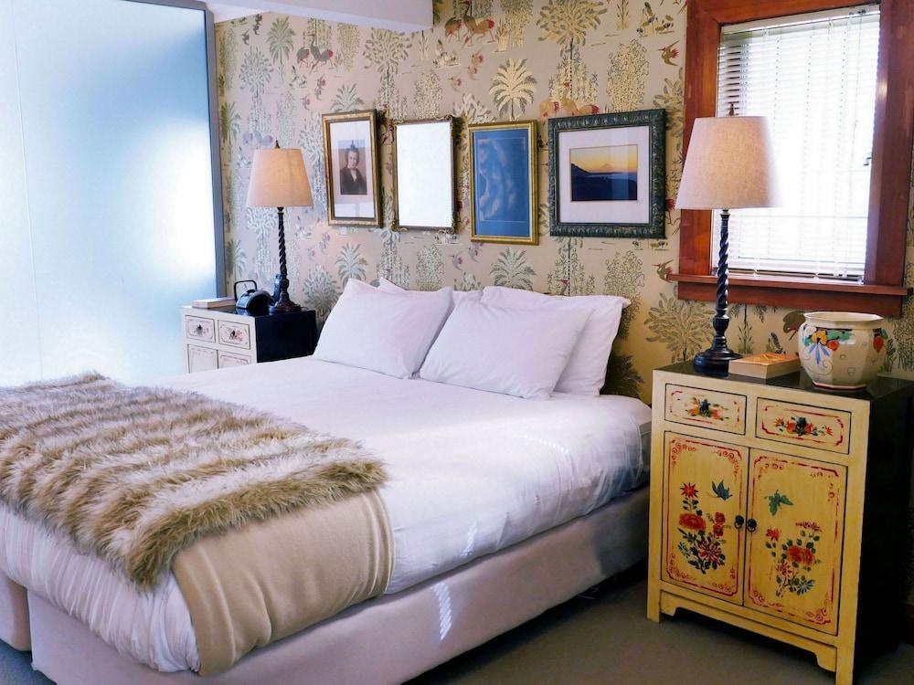 Nice Hotel Ню Плимут Екстериор снимка