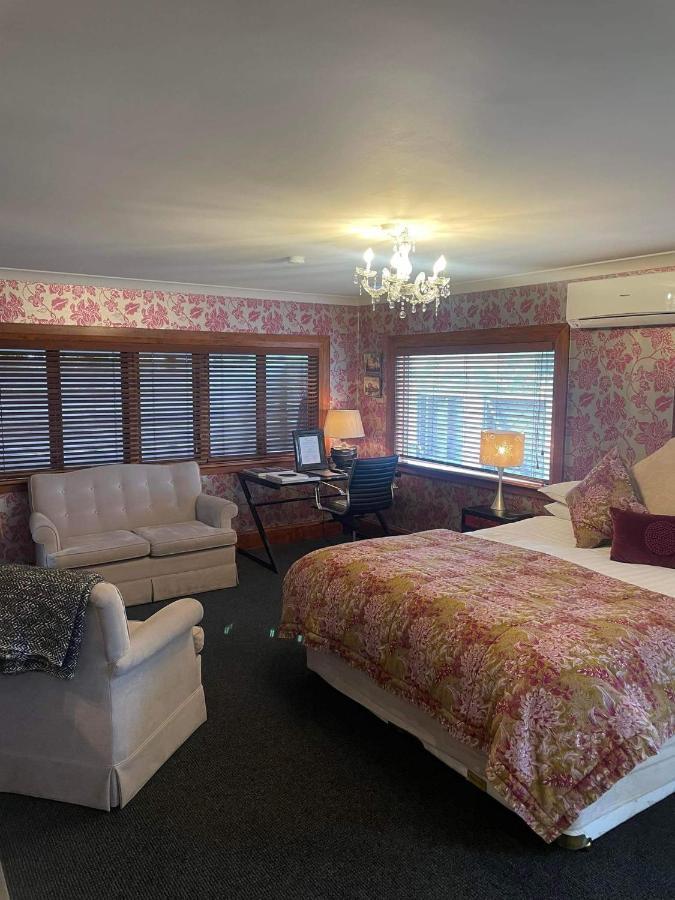 Nice Hotel Ню Плимут Екстериор снимка