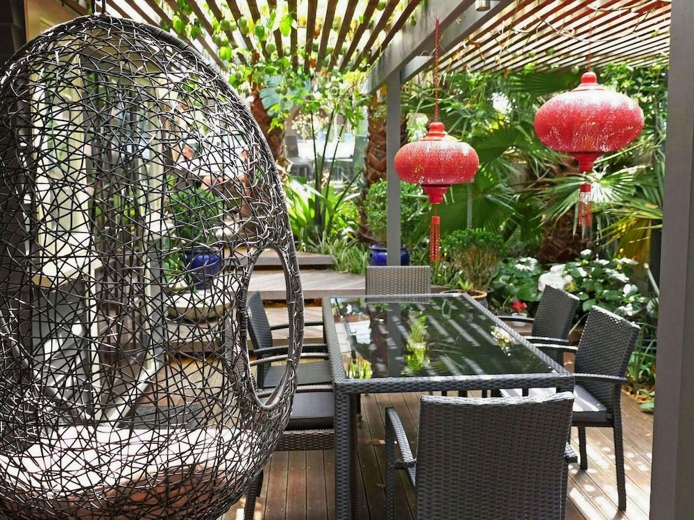 Nice Hotel Ню Плимут Екстериор снимка